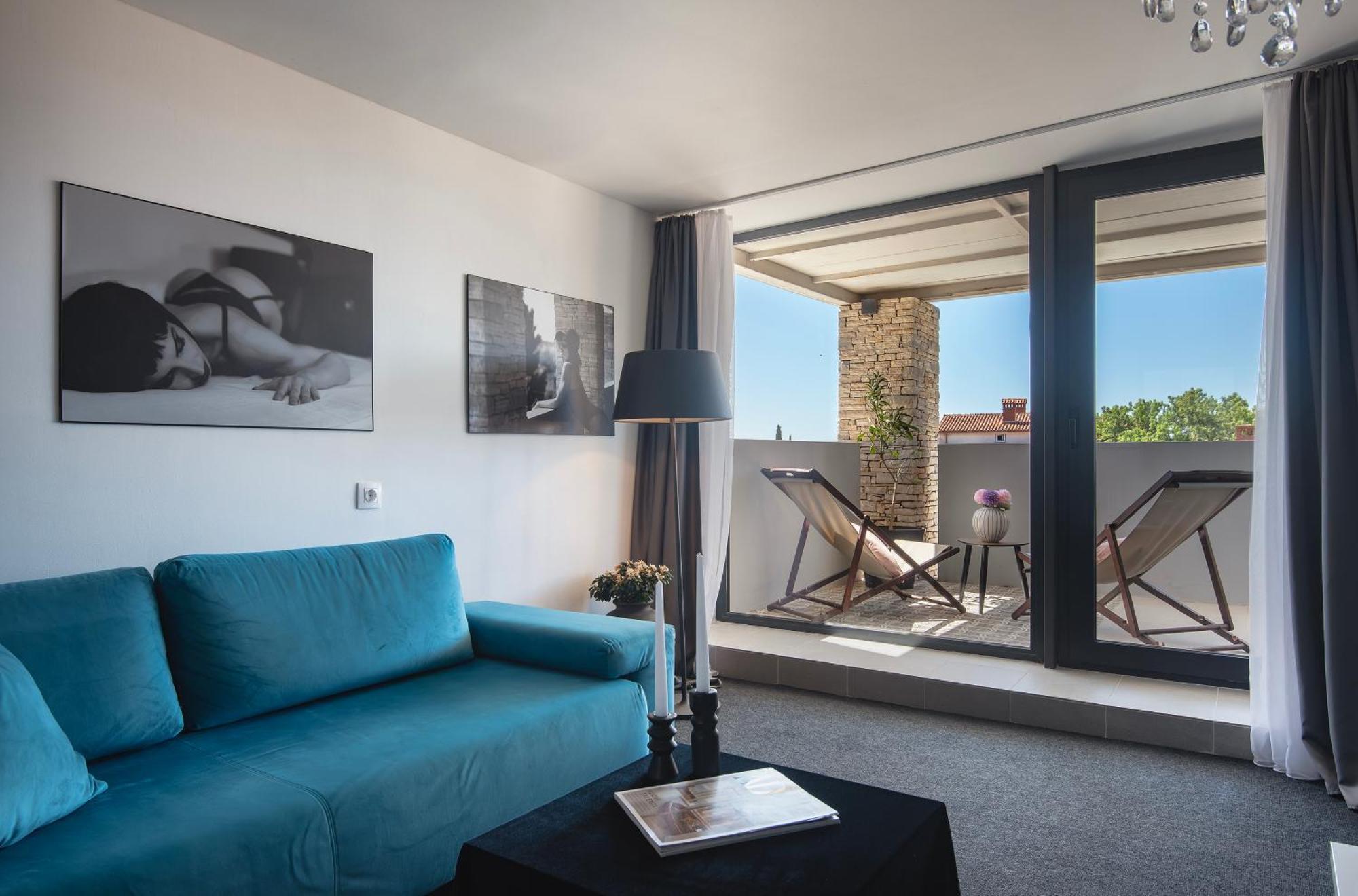 Boutique Hotel Chevalier By Bura Hotels - Adults Only เมดูลิน ภายนอก รูปภาพ
