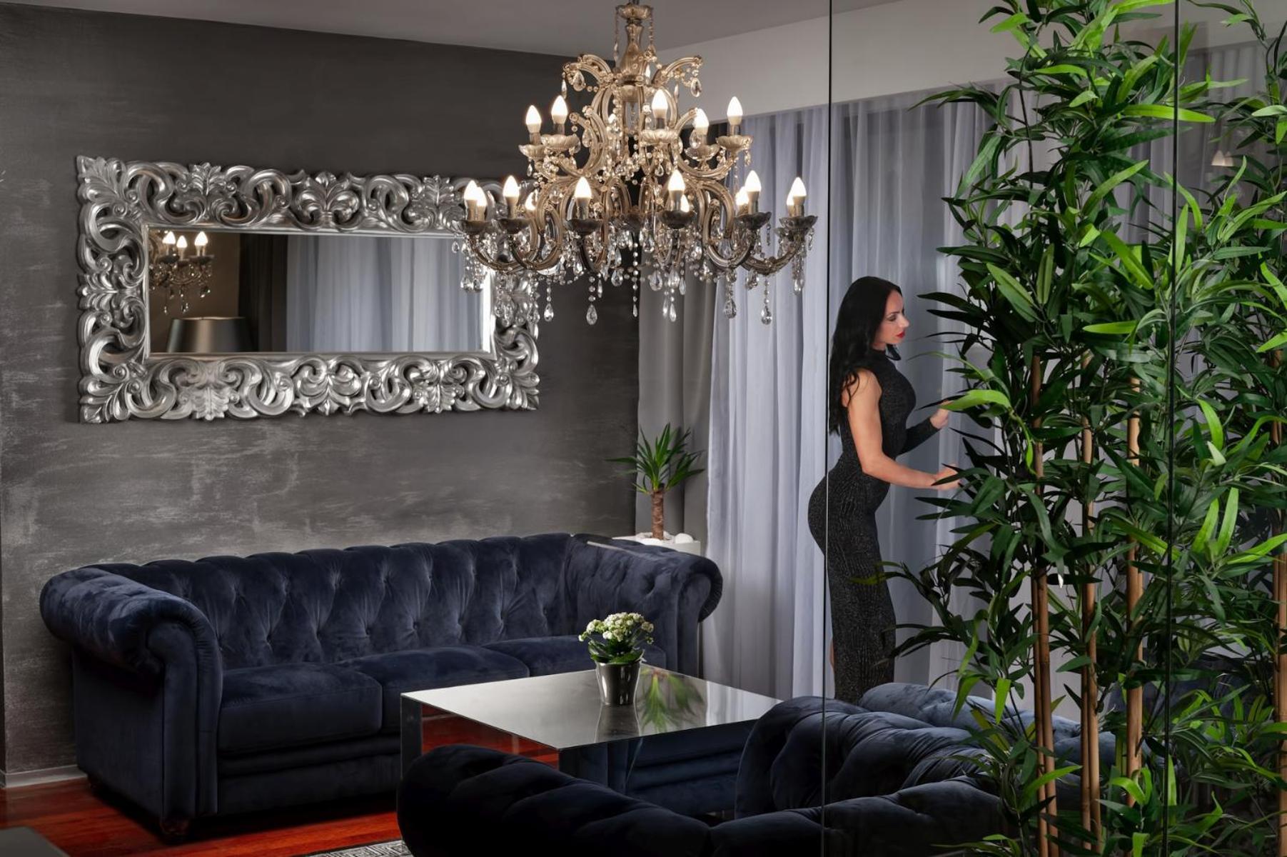 Boutique Hotel Chevalier By Bura Hotels - Adults Only เมดูลิน ภายนอก รูปภาพ