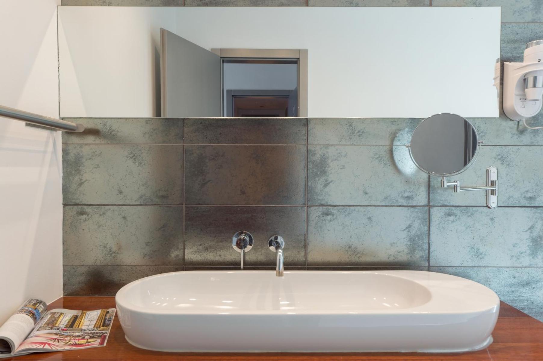 Boutique Hotel Chevalier By Bura Hotels - Adults Only เมดูลิน ภายนอก รูปภาพ
